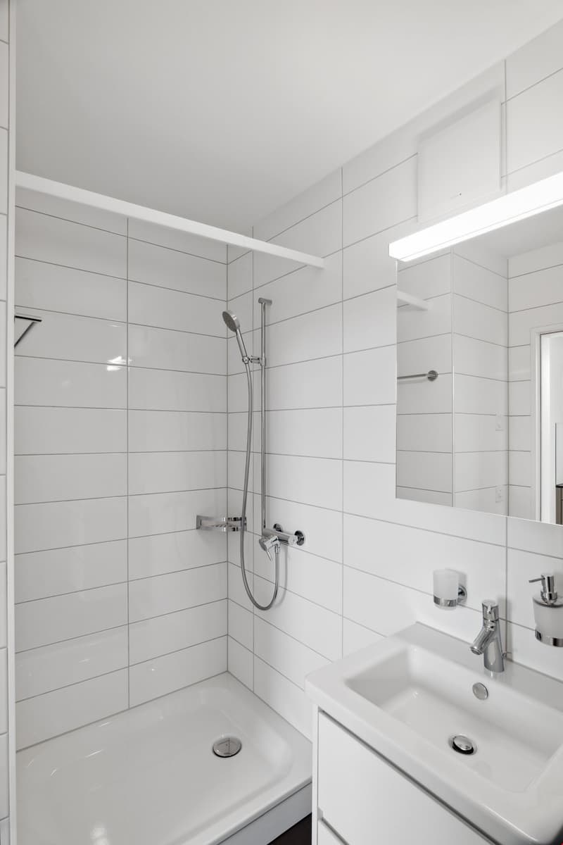 schöne 2.5-Zimmer-Attikawohnung in Zollikofen (7)