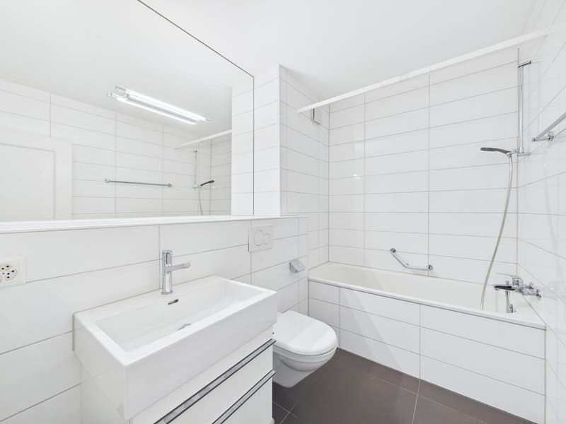 Komfortable 4-Zimmerwohnung nähe Rosengarten (14)