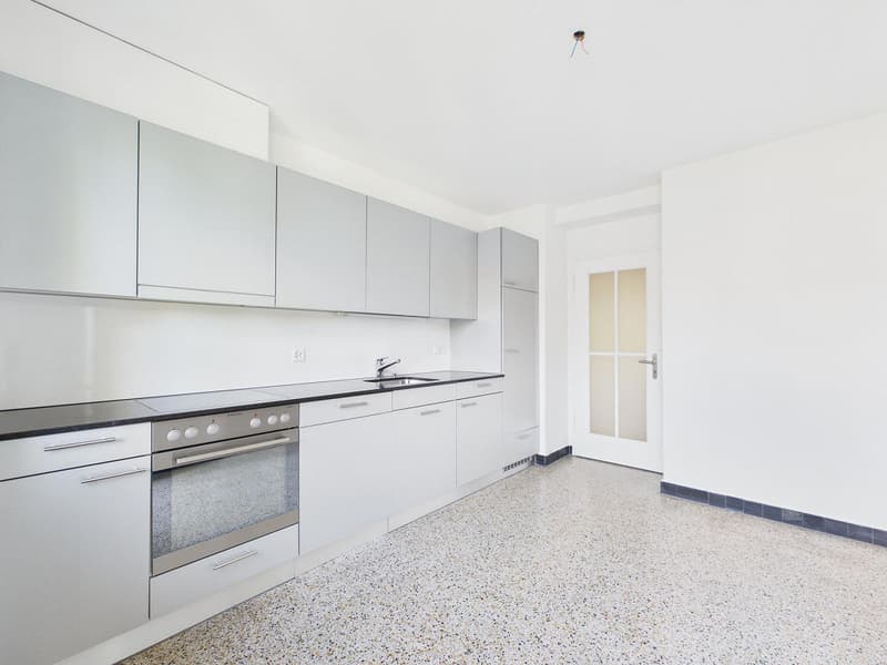 Komfortable 4-Zimmerwohnung nähe Rosengarten (8)