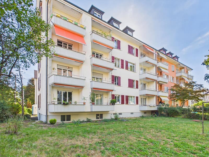 helle 2-Zimmerdachwohnung an zentraler Lage in Bern Bümpliz (17)