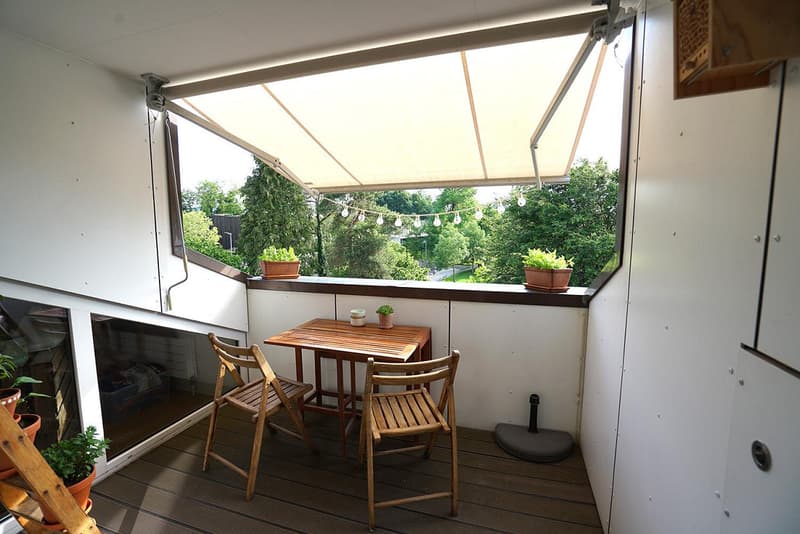 charmante 2.5-Zimmerdachwohnung nähe Rosengartens (1)