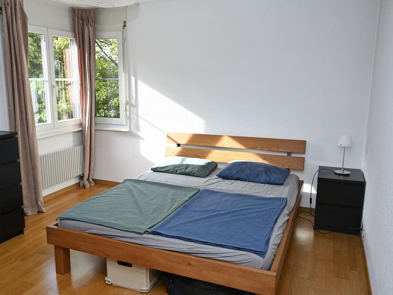 gemütliche 2.5-Zimmerwohnung mit Gartensitzplatz (8)