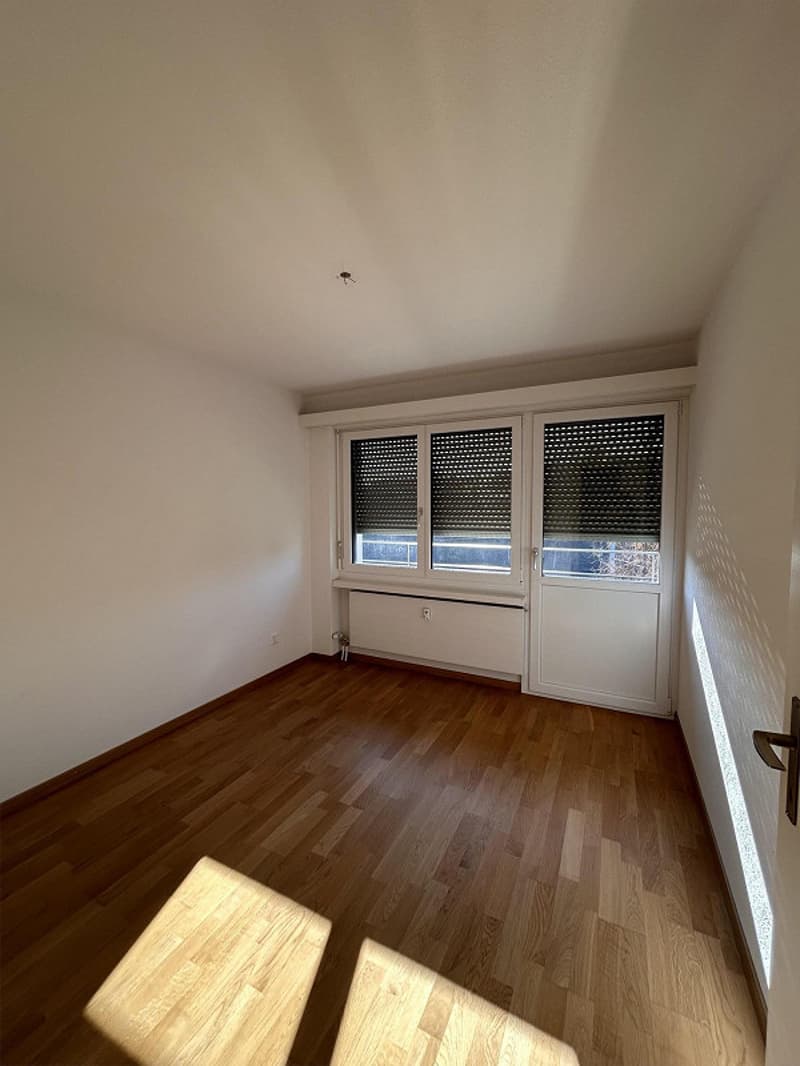 Ihr neues Zuhause wartet: frisch sanierte 3.5 Zimmerwohnung (13)