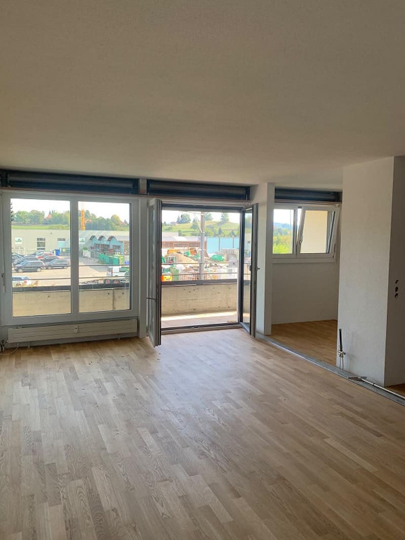 Ihr neues Zuhause wartet: frisch sanierte 3.5 Zimmerwohnung (5)