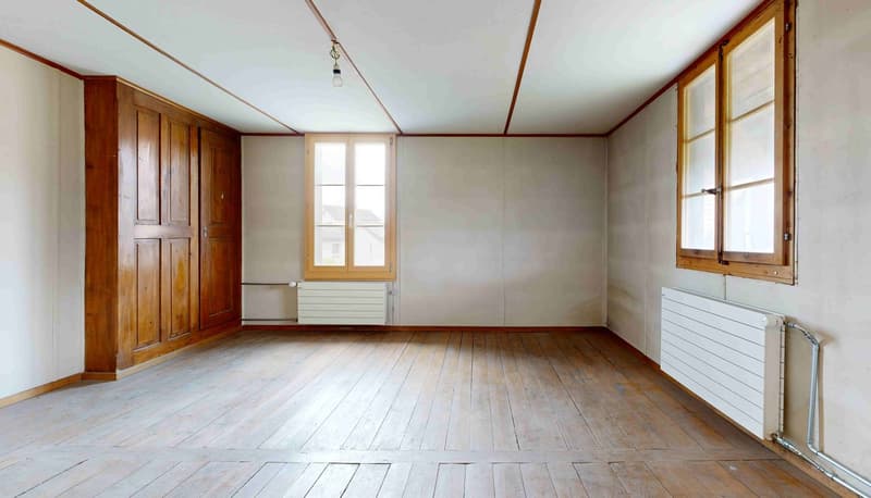 Über 2'300 m² Bouland a idealer Lag (14)