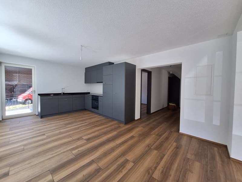 Helle 4.5 Zi Wohnung in Eriswil mit gedecktem Parkplatz (2)