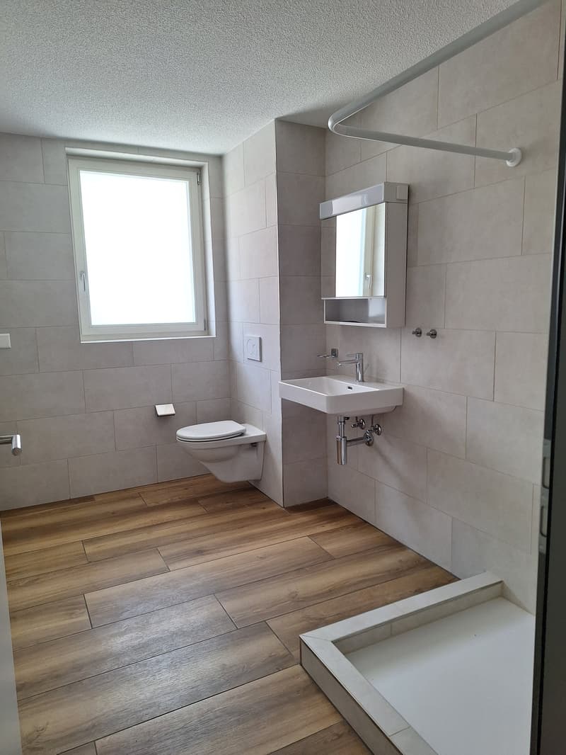 Helle 4.5 Zi Wohnung in Eriswil mit gedecktem Parkplatz (10)