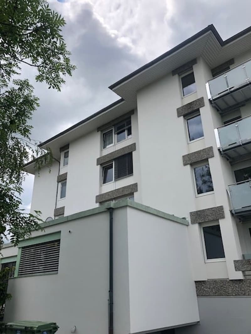 Moderne 1.5-Zimmer-Wohnung mit Balkon und schöner Aussicht in Wolhusen (8)