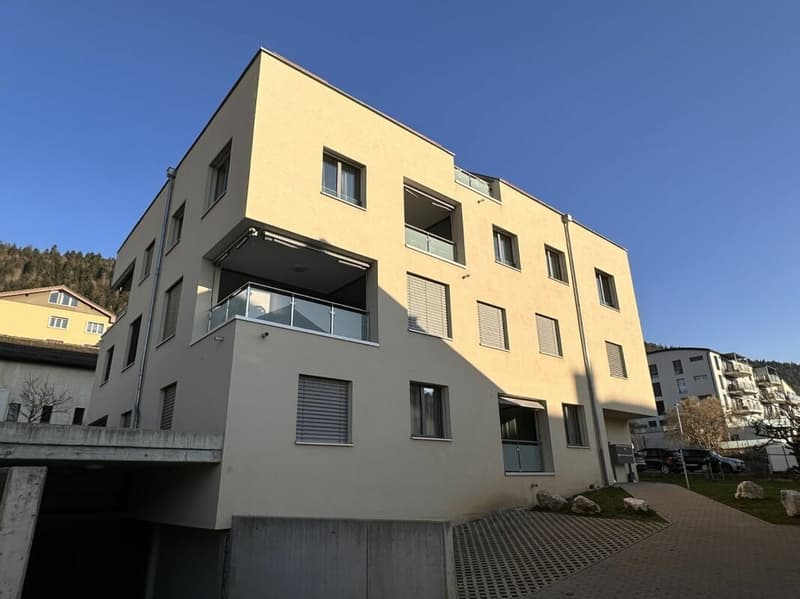 Bel appartement moderne de 4.5 pièces au 1er étage - Rue de l'Épervier 3A, Cernier (14)
