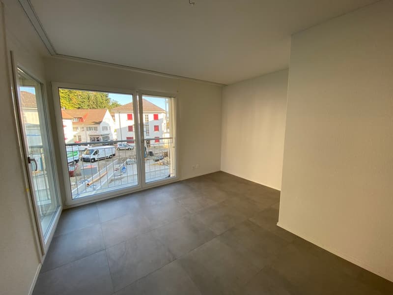 Moderne 4.5-Zimmer-Wohnung im Herzen von Flüh (10)