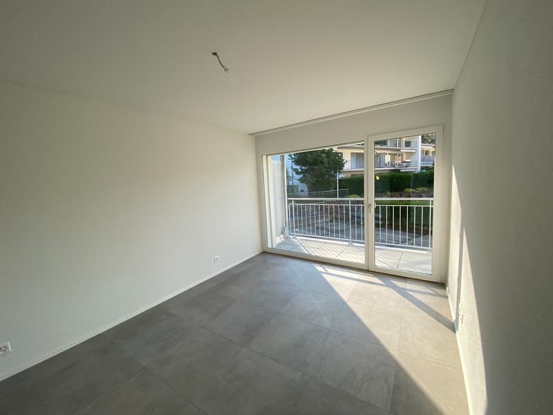 Moderne 4.5-Zimmer-Wohnung im Herzen von Flüh (11)