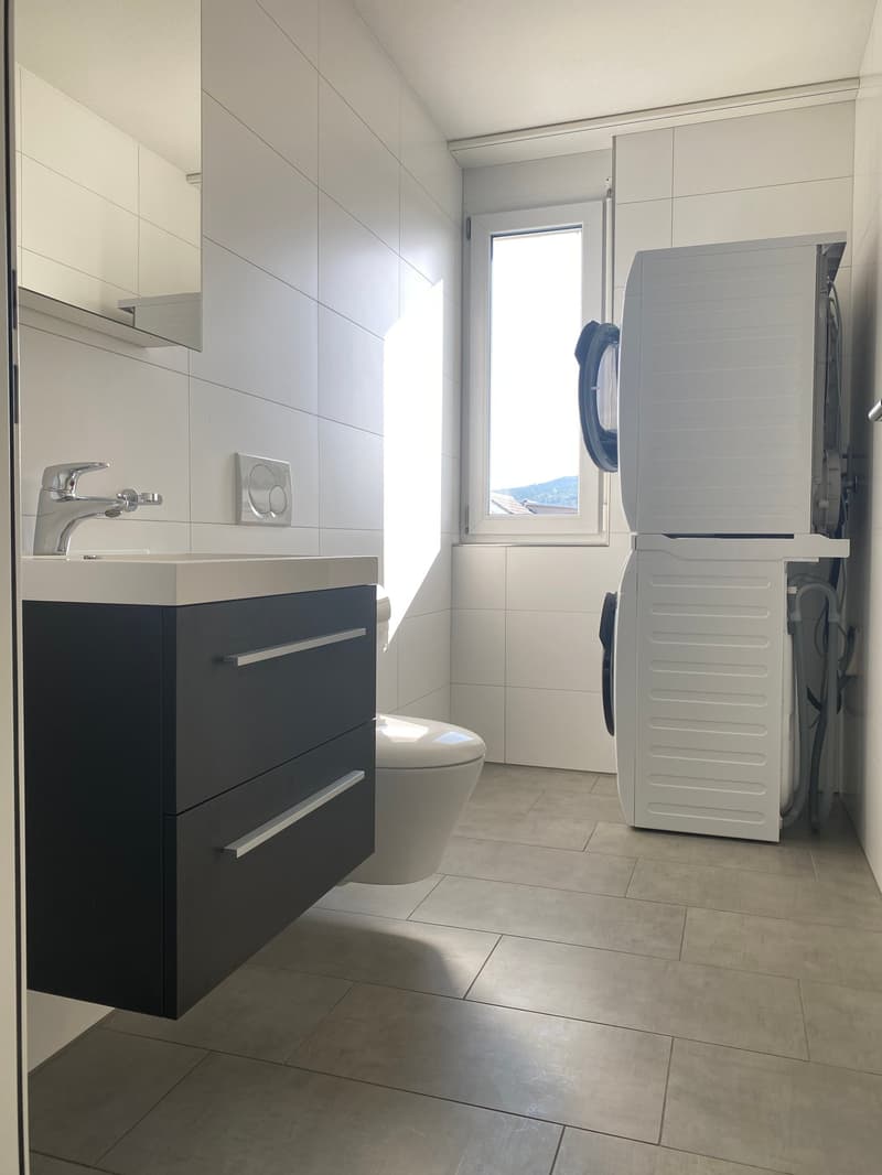 Moderne 3.5-Zimmer-Gartenwohnung mit grossem Sitzplatz (6)