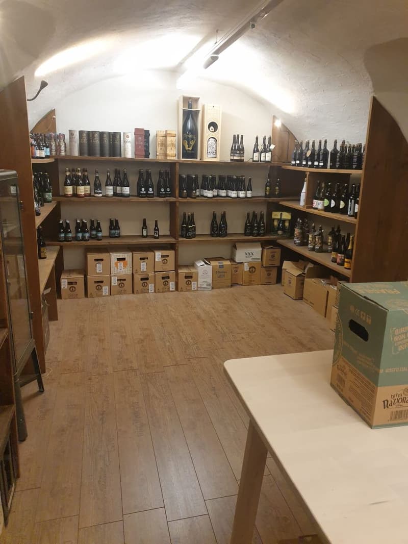 Ab 1.7./1.8./1.9. - Hübsches Ladenlokal, Boutique oder Büro (7)