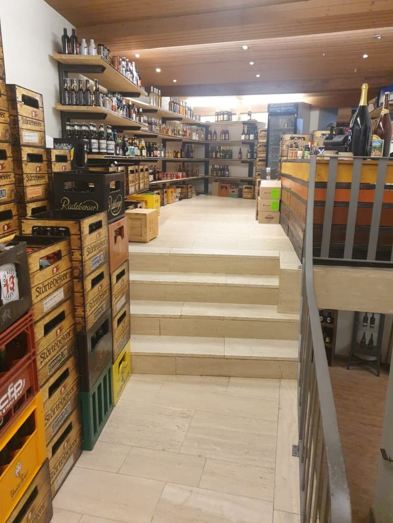 Ab 1.7./1.8./1.9. - Hübsches Ladenlokal, Boutique oder Büro (10)