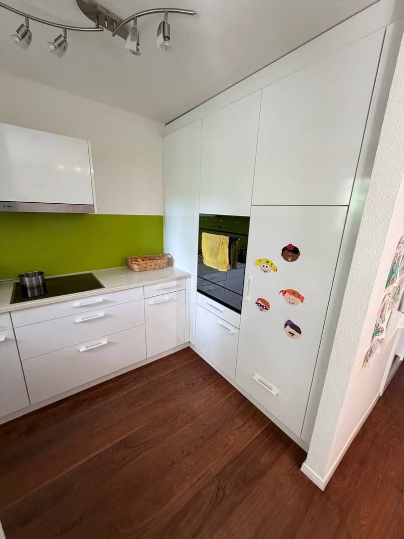 Per 1.9./1.10. - Naturnah gelegene, schöne 3.5 Zi Wohnung (14)