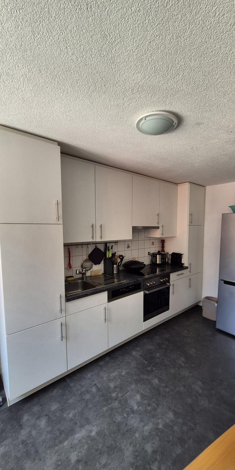 Ab 1.9./15.9./1.10. - Schöne 4.0 Zi Wohnung in Altstadthaus (4)