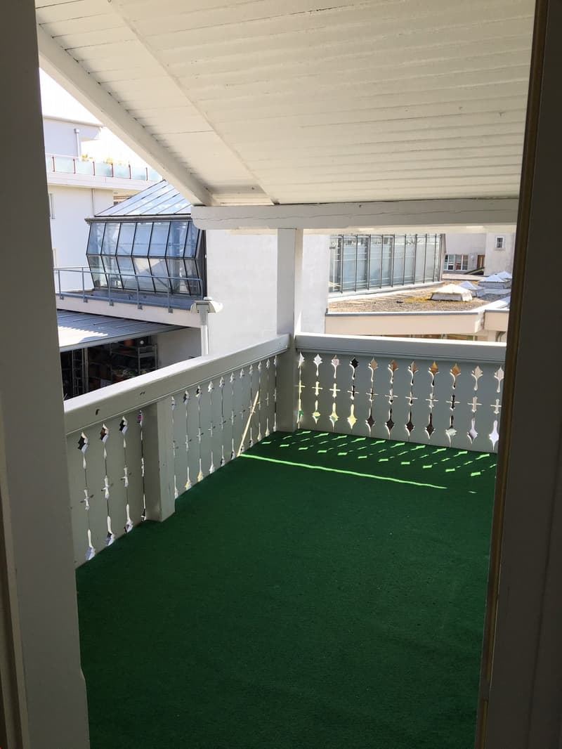 Tolle, geschützte Veranda für einen gemütlichen Abend