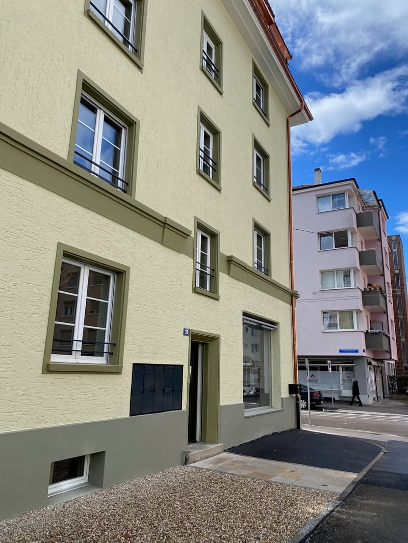 Ab 1.11.2026 - Wunderschöne 3.5 Zi Wohnung, lauschiger Balkon (25)