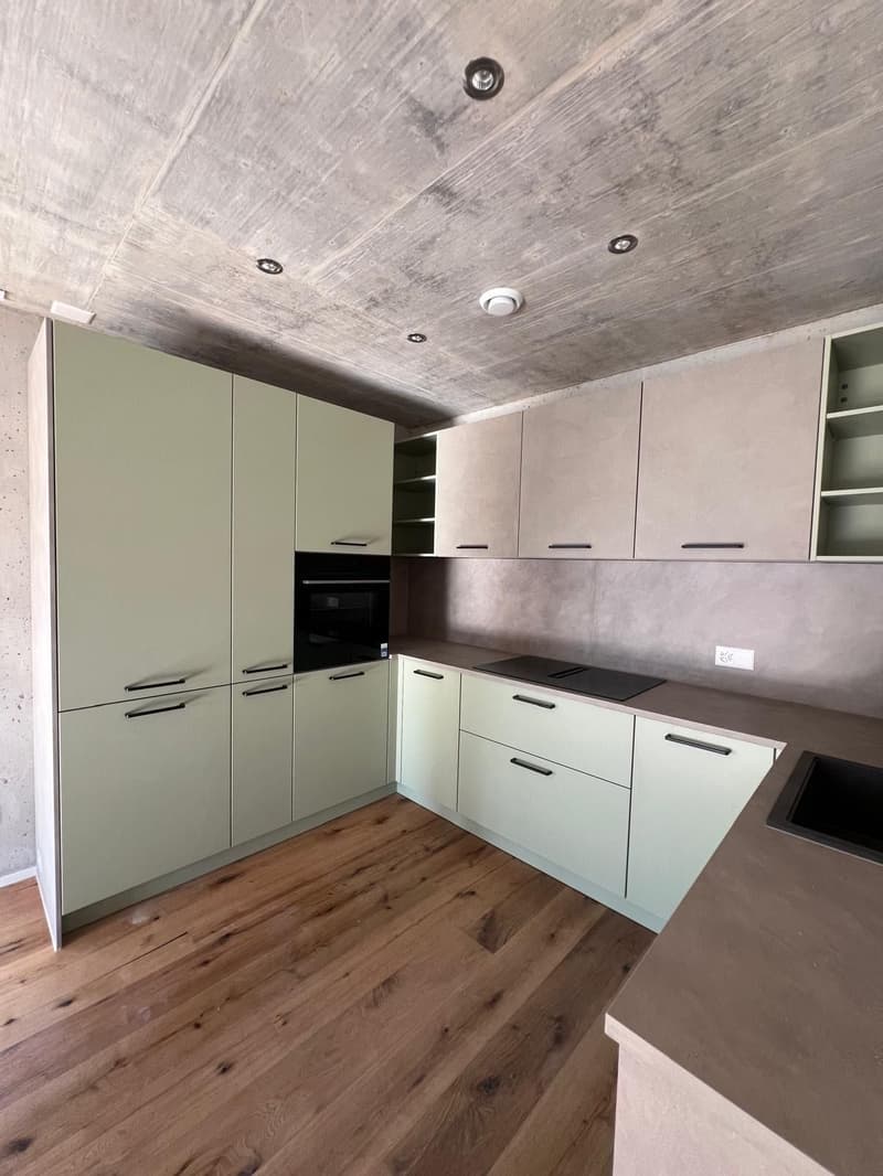 Ab 1.12. - 80 m2 grosse, tolle 3.5 Zi Wohnung mit 17 m2 Terrasse/Balkon (4)
