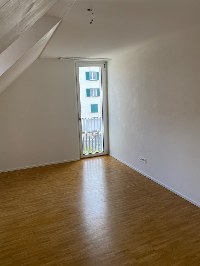 Ab 1.12./1.1. - Stylische 3.5 Zi Whg mit Balkon, Garage (22)