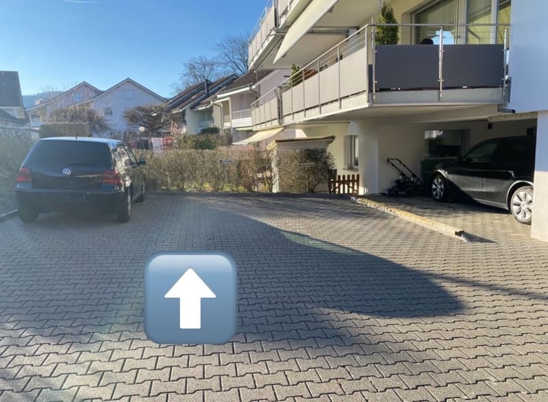 Occasion : parking auto, abordable, idéalement situé (2)