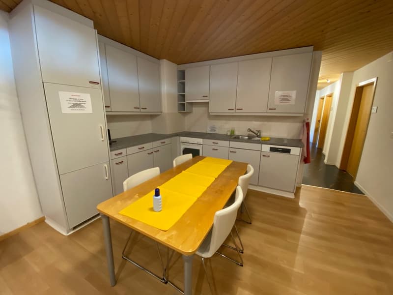 * Praxis, * Büro, * Gewerbe, ... Ihr Raum in top Umgebung, mit Parkplätzen etc. (4)