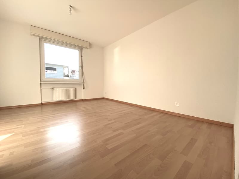 grosszügige, schöne Wohnung (14)