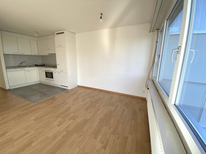 grosszügige, schöne Wohnung (7)