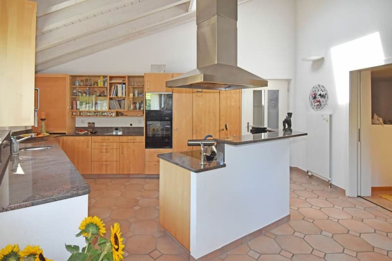 Freistehendes Einfamilienhaus mit idyllischem Garten (13)