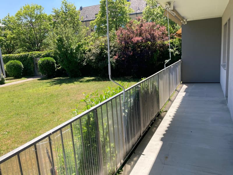 2-Zimmerwohnung mit grossem sonnigem Balkon (4)