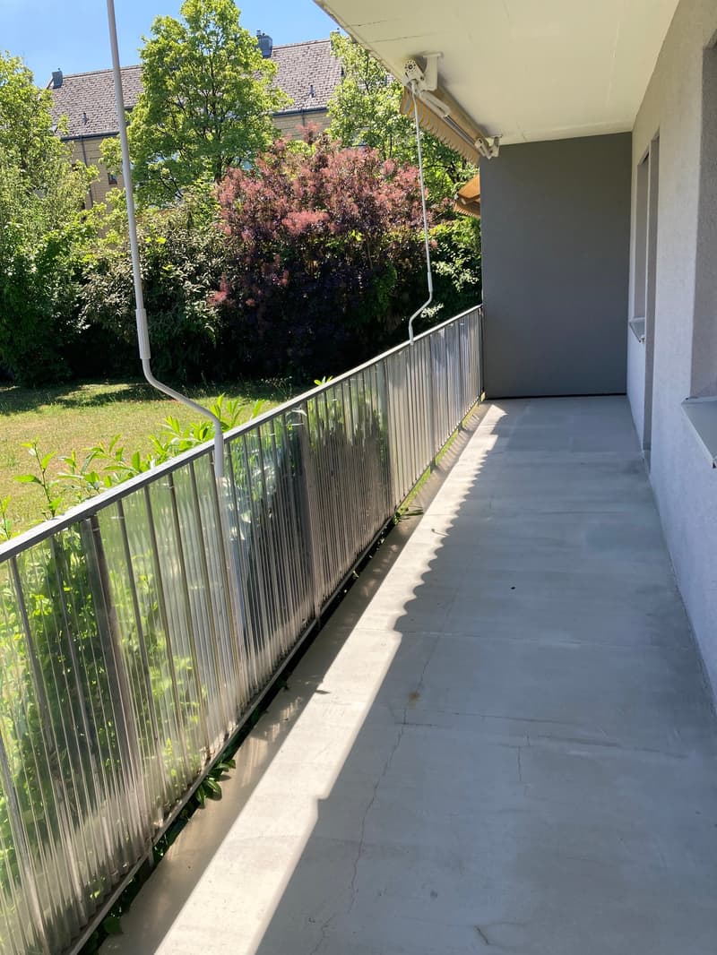 2-Zimmerwohnung mit grossem sonnigem Balkon (20)