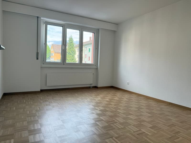 Große, moderne und sanierte 3.5 Zimmerwohnung im beliebtem Gurzelenquartier (8)
