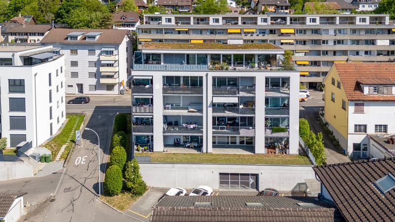 Moderne und helle 3.5-Zimmerwohnung mit grossem Balkon in Pieterlen (10)