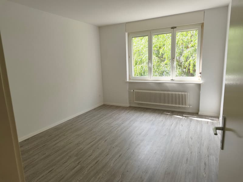 Helle 3-Zimmerwohnung mit Balkon – Aegertenstrasse 1, Biel (5)