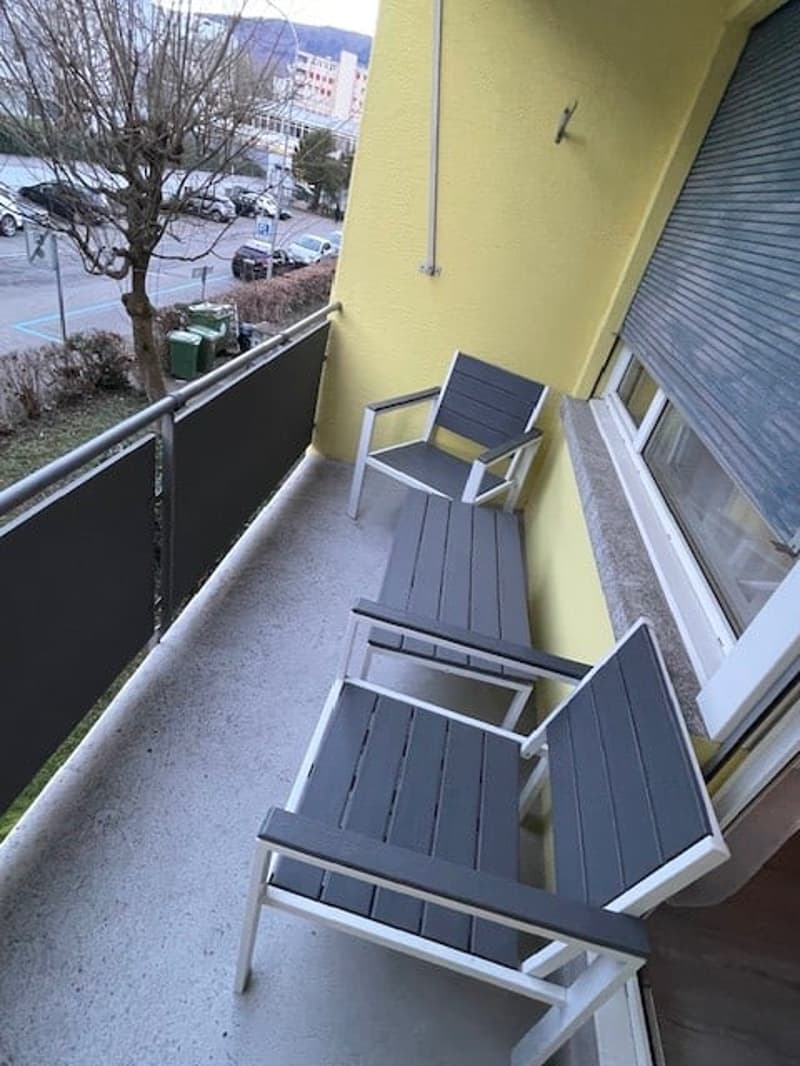 Helle 3-Zimmerwohnung mit Balkon – Aegertenstrasse 1, Biel (6)