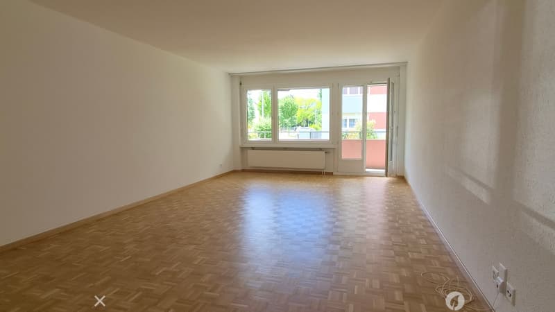 Helle 3-Zimmerwohnung mit Balkon an guter Lage in Biel (6)