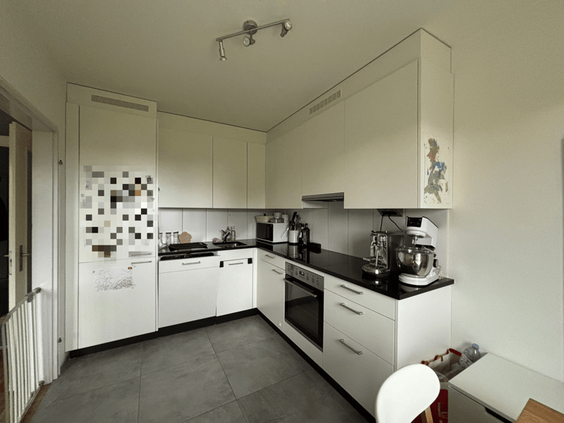 Schöne und geräumige 3.5-Zimmerwohnung in Binningen – ab 1. August zu vermieten (4)