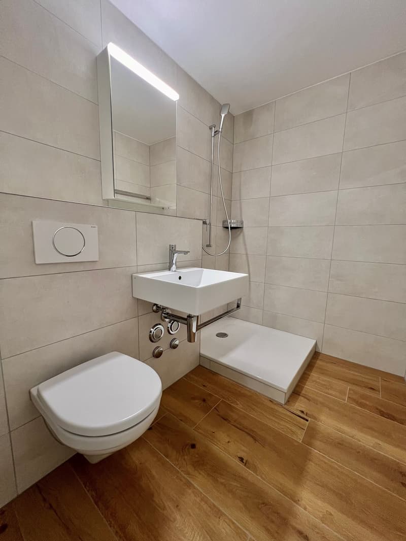 Wunderschöne 3.5-Zimmerwohnung an der Bahnhofstrasse 38, Biel (4)