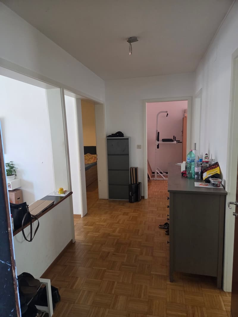 Helle 3-Zimmerwohnung mit Balkon in Nidau (5)