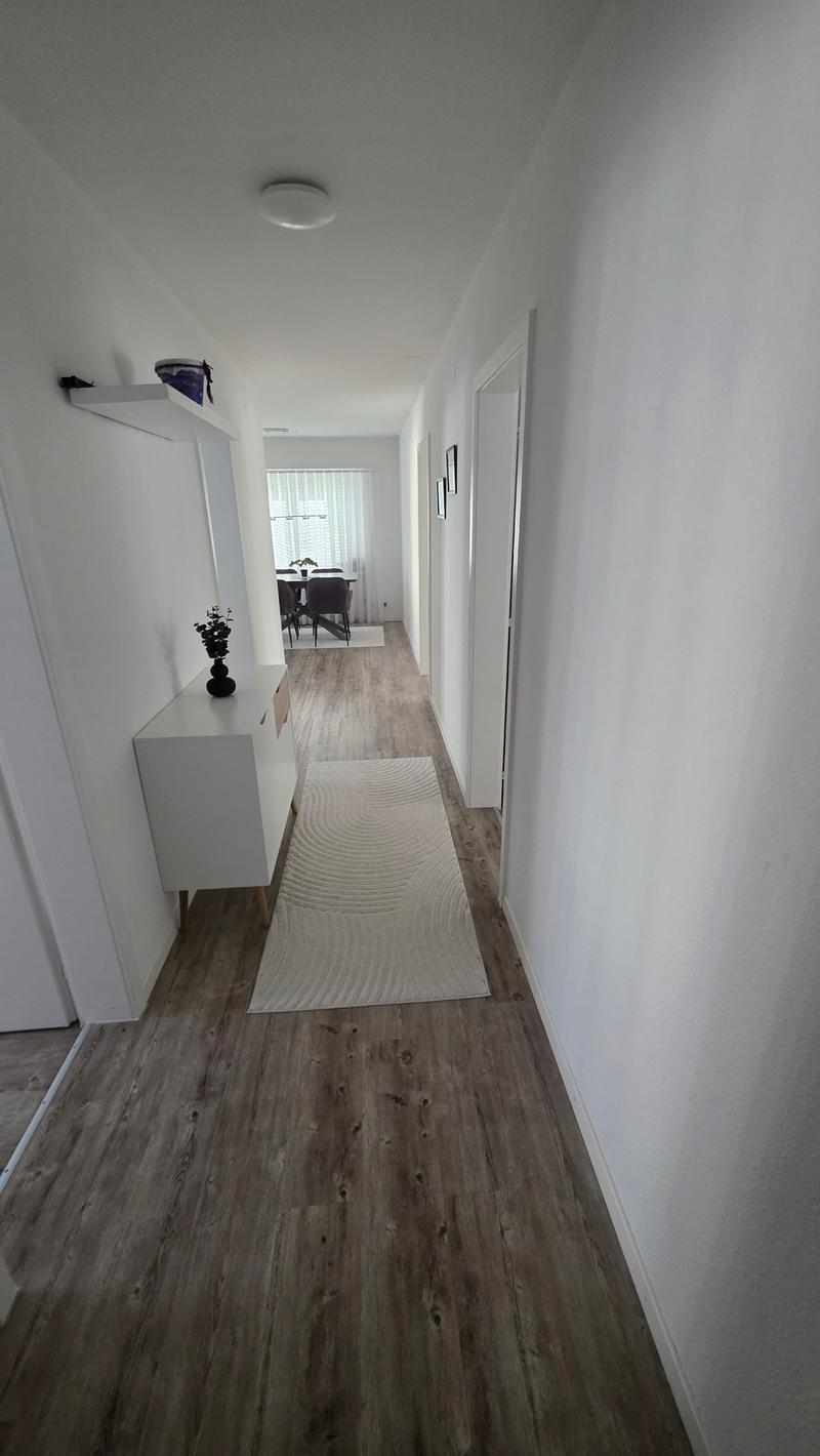 Ruhige 4-Zimmer-Wohnung mit Balkon in Lengnau (7)