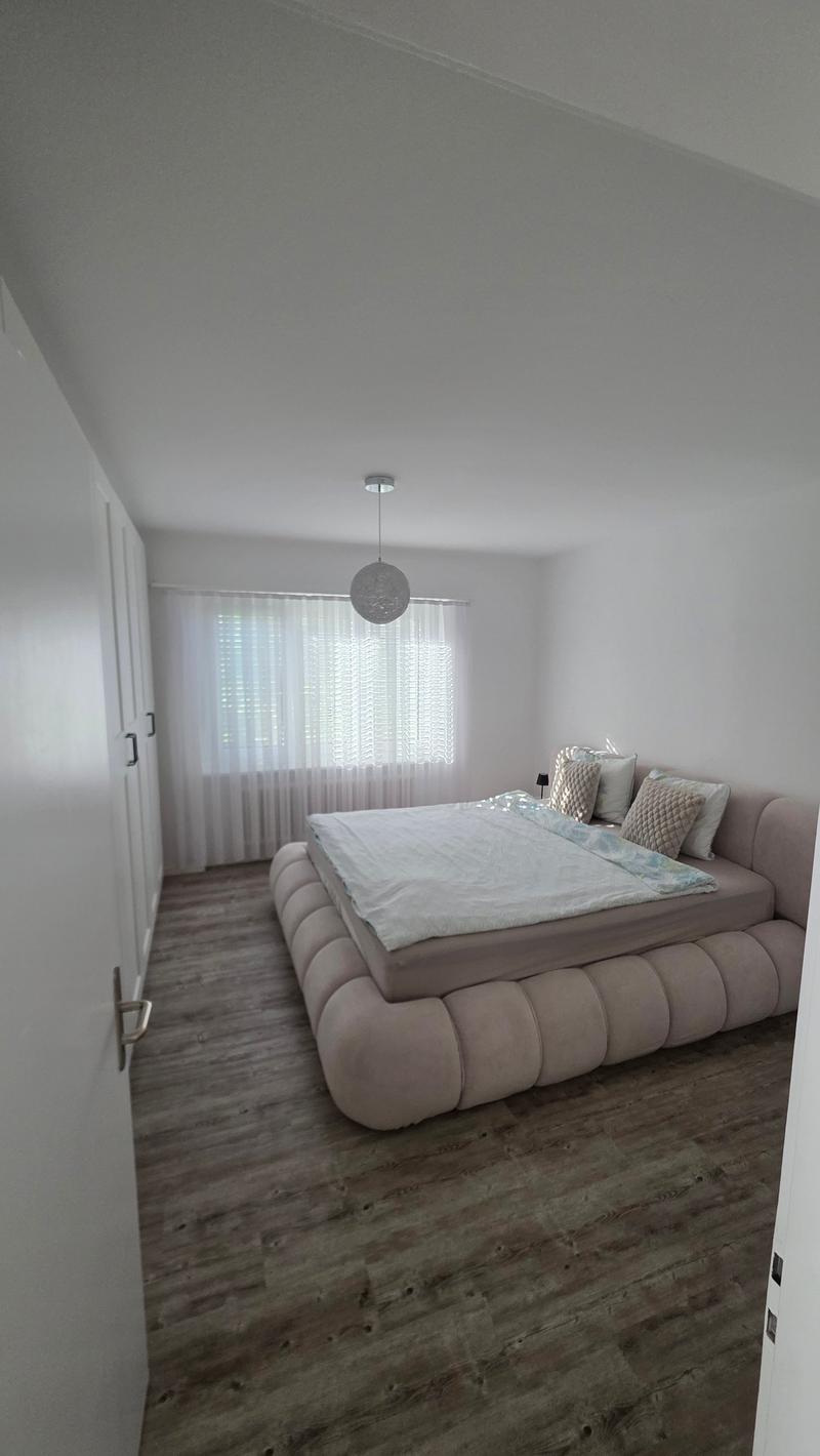 Ruhige 4-Zimmer-Wohnung mit Balkon in Lengnau (5)