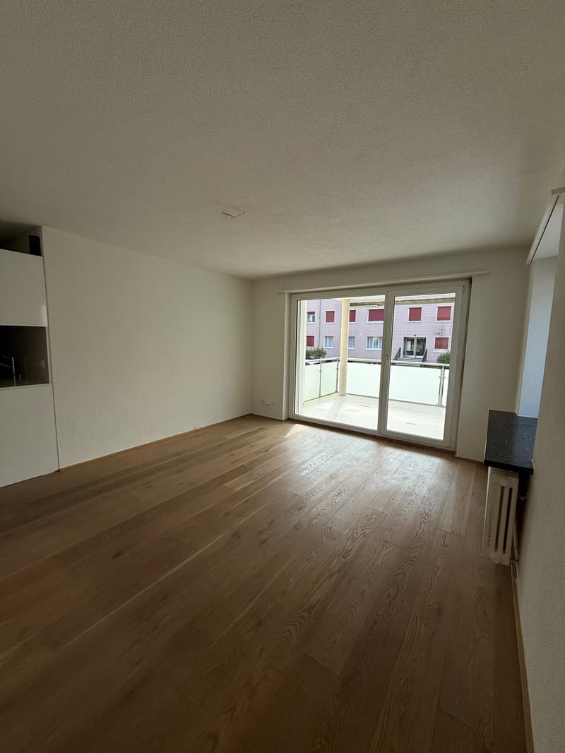 Lichtdurchflutete 4.5-Zimmer-Wohnung mit grosszügigem Badezimmer und moderner Ausstattung (6)