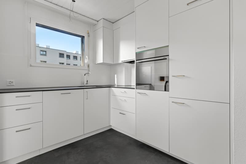 Frisch renovierte Erdgeschosswohnung (7)