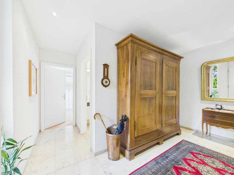 Exklusives 5½-Zimmer-Terrassenhaus mit Weitsicht (17)