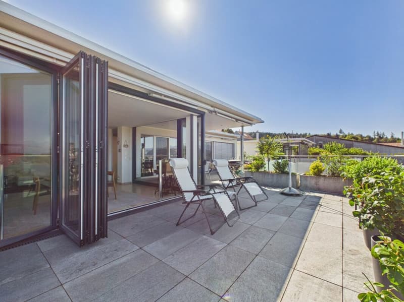 Exklusives 5½-Zimmer-Terrassenhaus mit Weitsicht (1)
