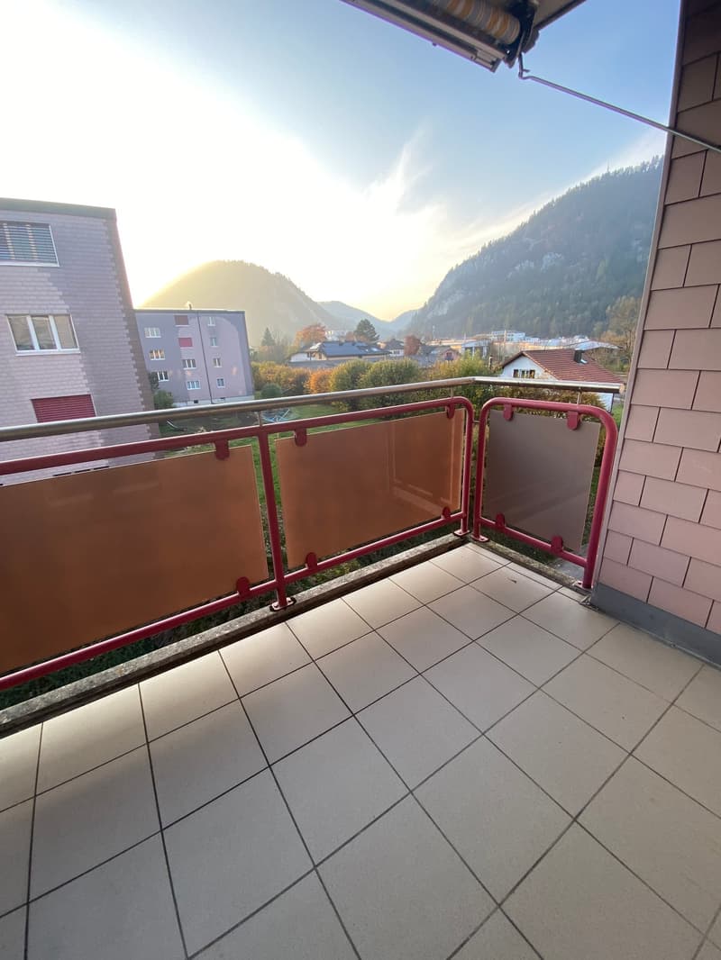 Spacieux appartement de 4.5 pièces avec balcon à Fleurier (8)