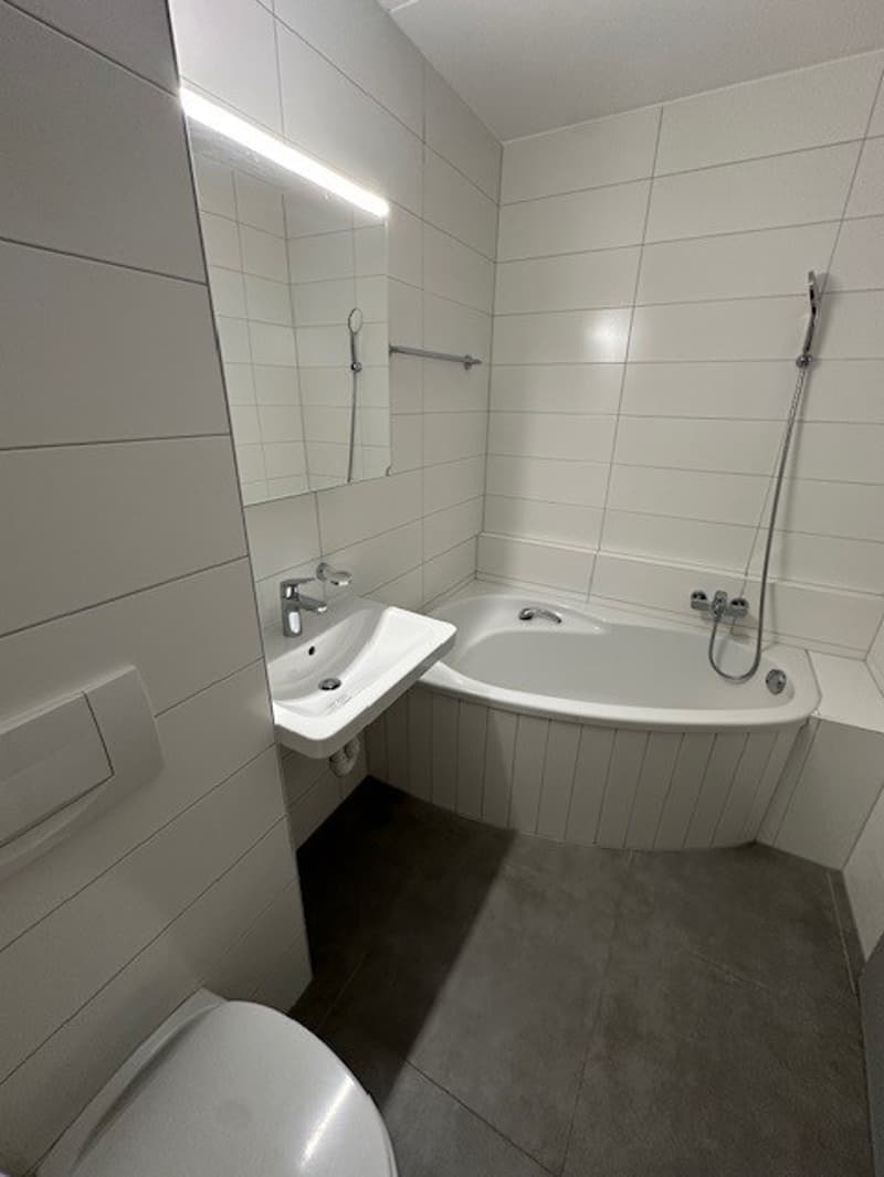 Charmant appartement de 3.5 pièces avec balcon à Boudry (4)