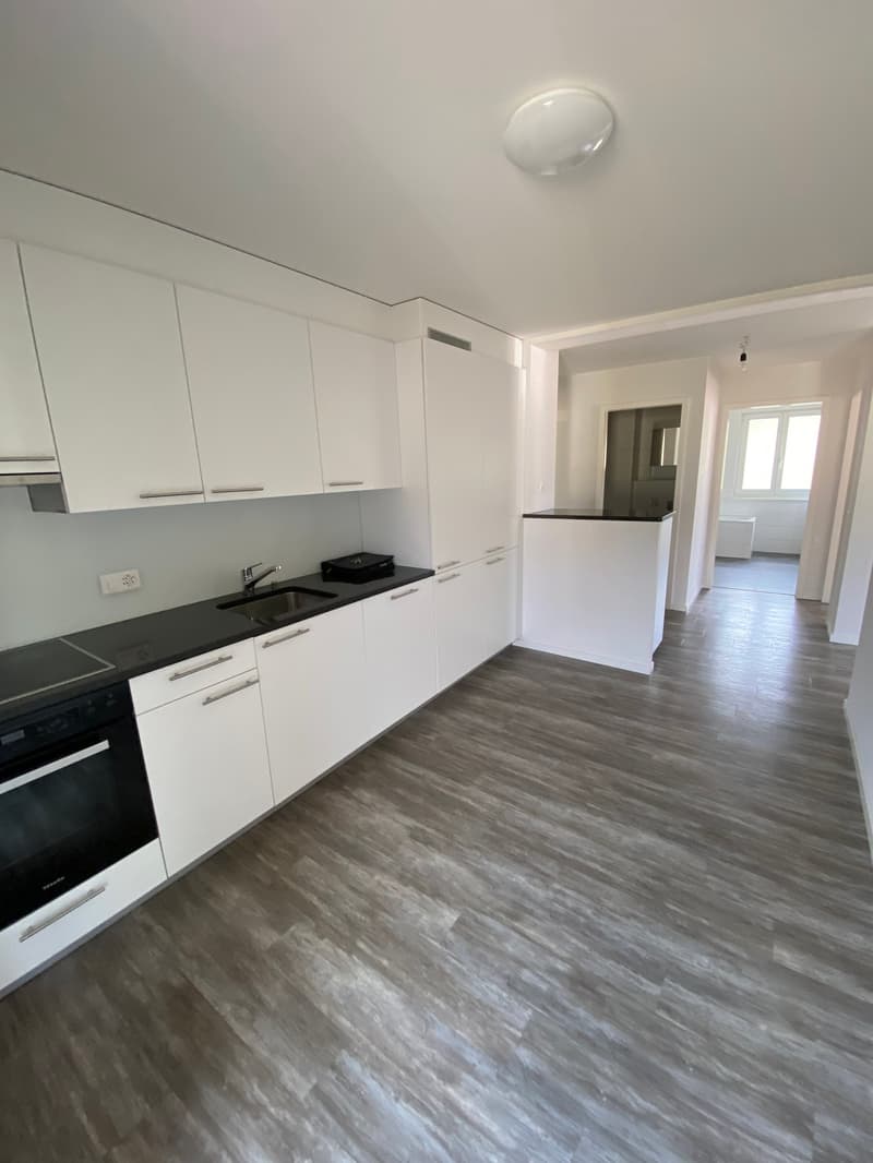 Magnifique appartement de 3.5 pièces au rez-de-chaussée à Fleurier (2)