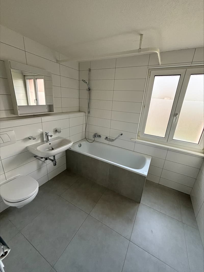 Charmant appartement 3.5 pièces avec balcon à Fleurier (5)