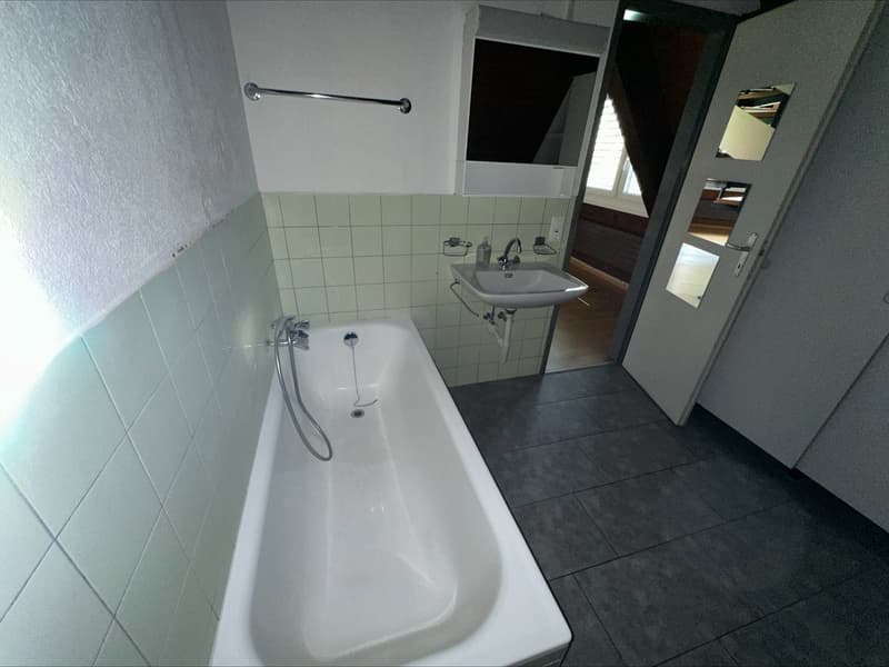 Charmant appartement de 2,5 pièces à Neuchâtel (8)